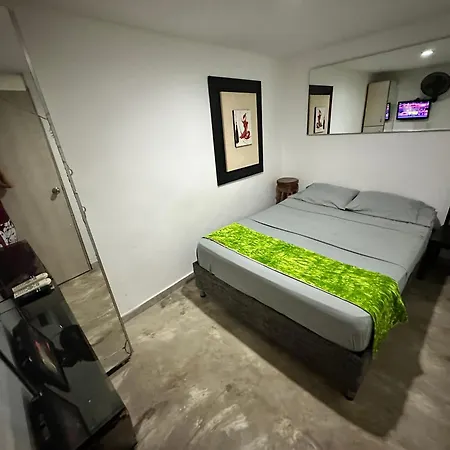 Aparta Estudio Marbella *